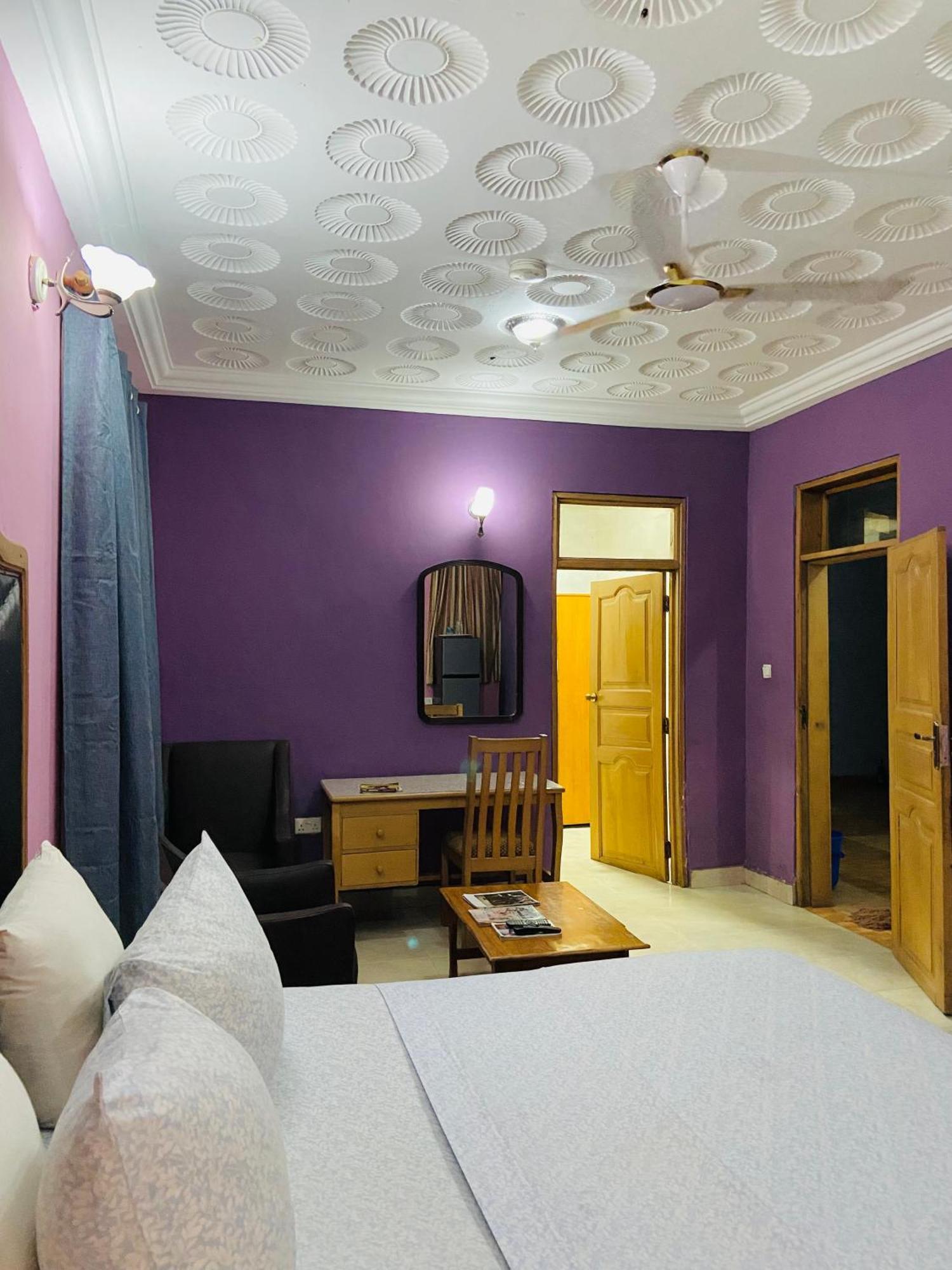 Heaven Gate Hotel Accra Ngoại thất bức ảnh
