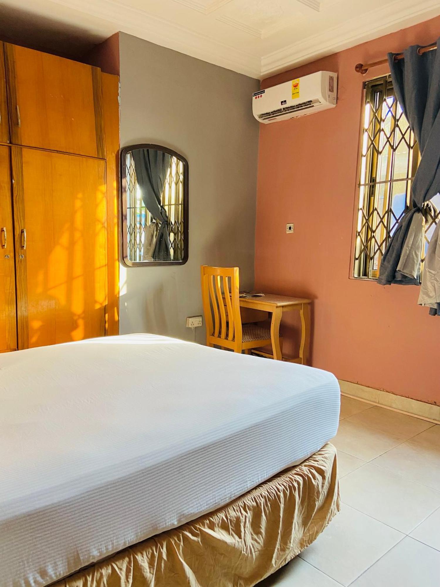 Heaven Gate Hotel Accra Ngoại thất bức ảnh